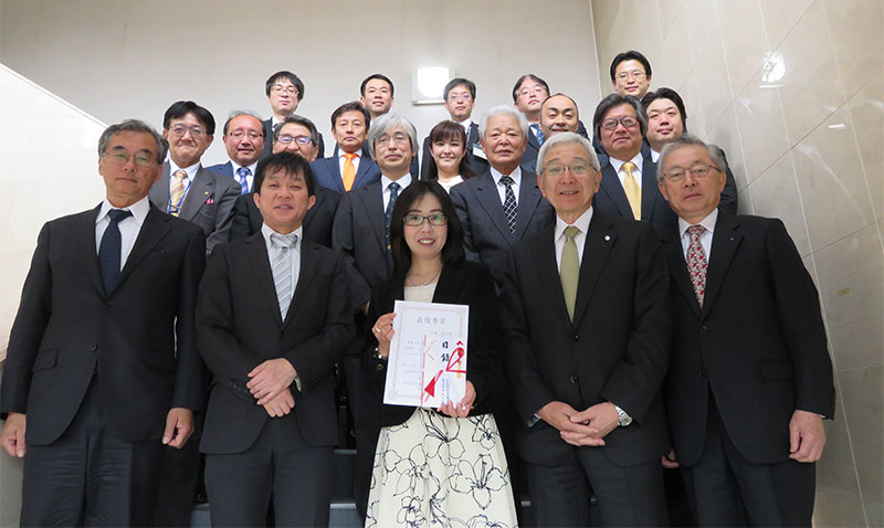 第8期 さいたまベンチャー社長塾 最優秀賞 株式会社コミュニティネット 代表取締役 今井房子