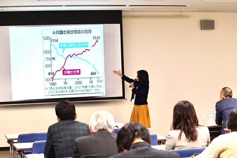 平成29年度 さいたま市幼稚園魅力発信支援事業 株式会社コミュニティネット代表取締役 今井房子